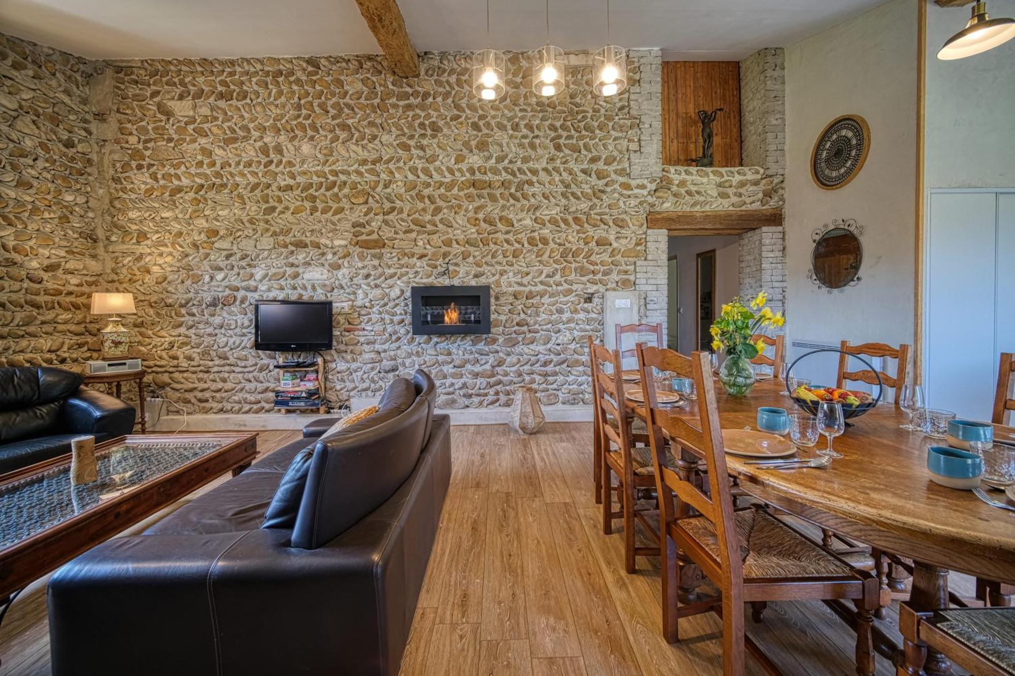 Maison Michonieres - 3 Etoiles - 8 Personnes * Miribel (Drome)