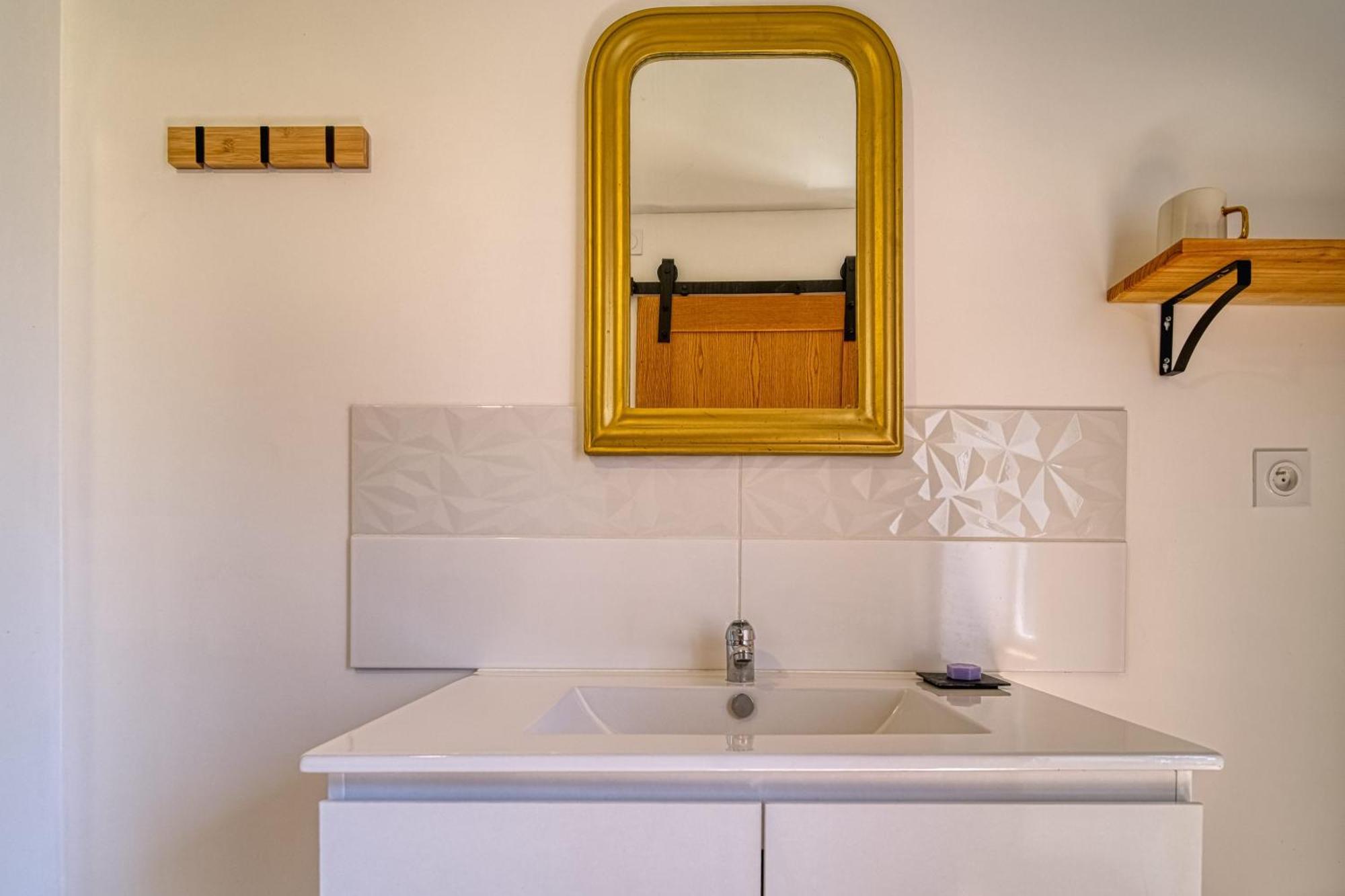 Maison Michonieres - 3 Etoiles - 8 Personnes * Miribel (Drome)